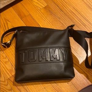 Tommy Hilfiger purse